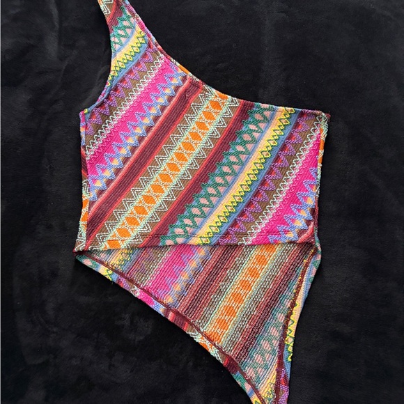 Urban Outfitters Vibrant Striped One-Shoulder Tank Top - Picture 2 of 3